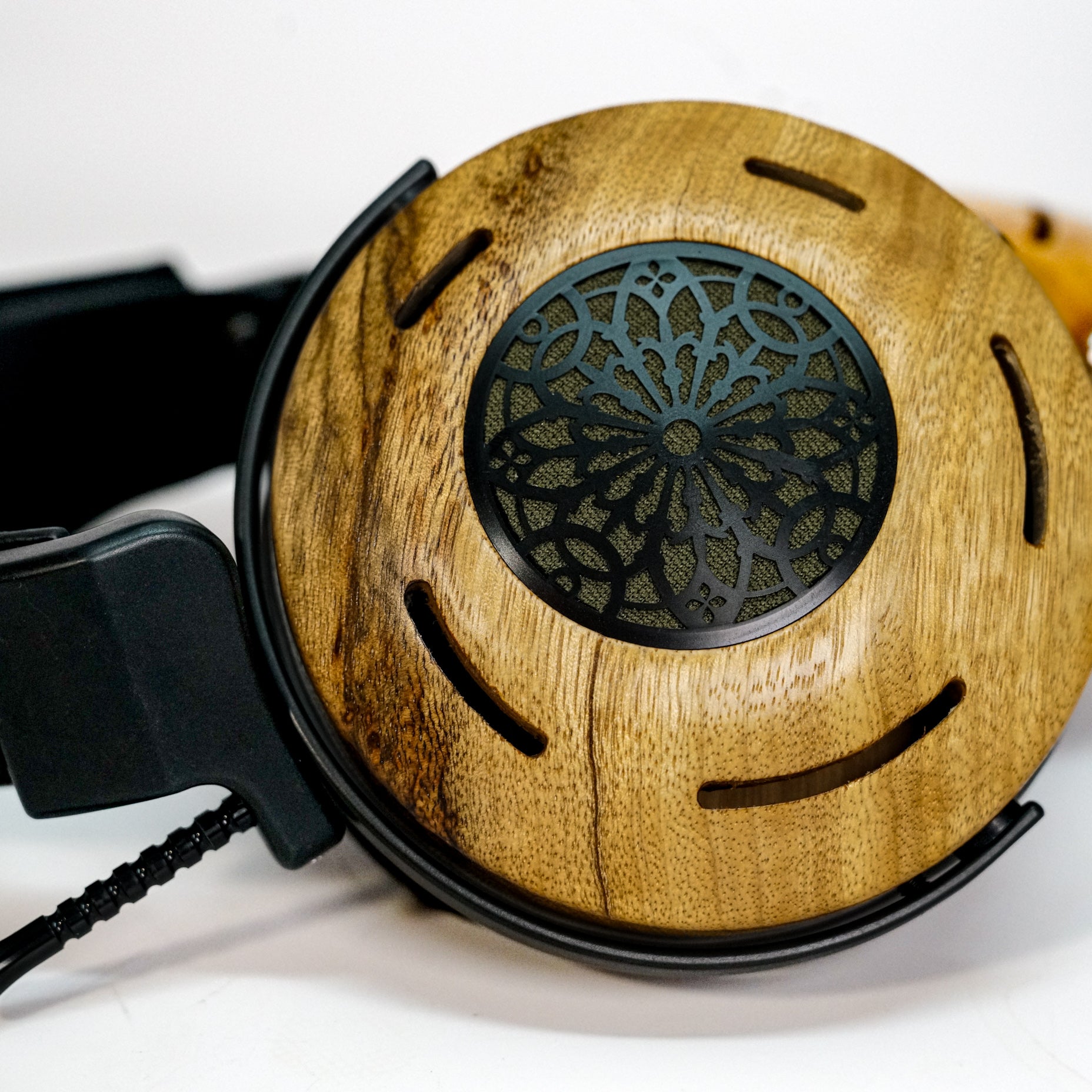 Auteur Classic – ZMF Headphones
