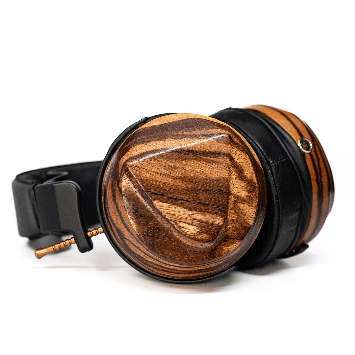 Caldera Closed – ZMF Headphones
