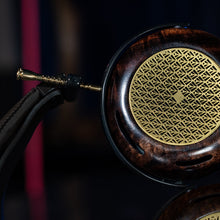 Load image into Gallery viewer, Caldera Open LTD Walnut Burl
