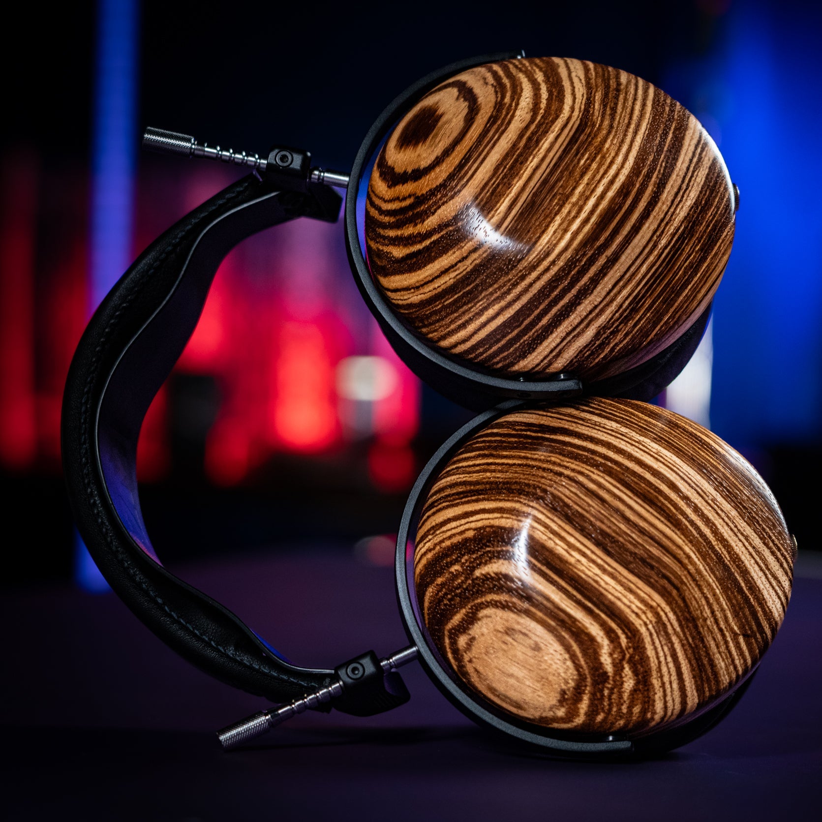 響 BOKEH Closed LTD Zebrawood – ZMF Headphones