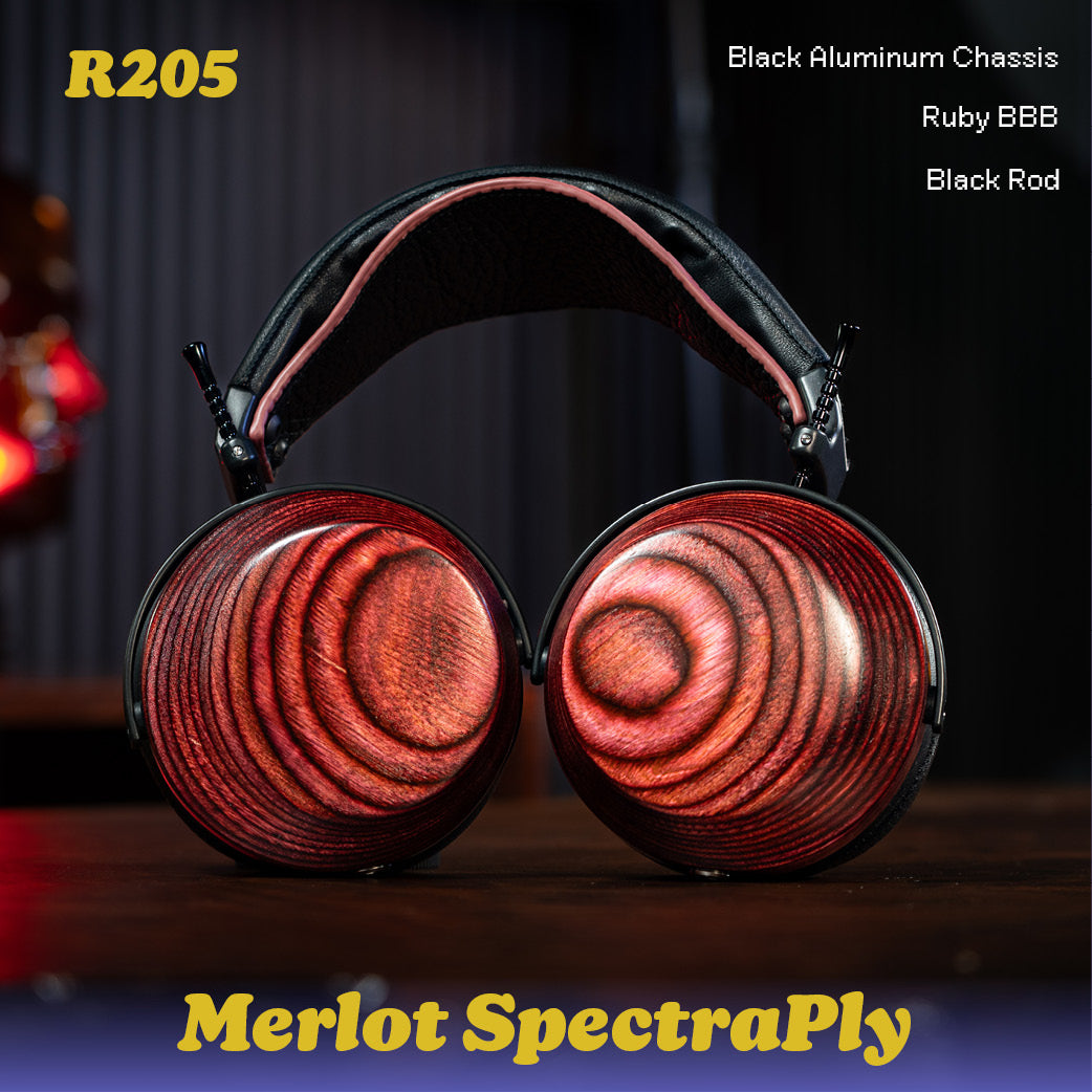 レッドブル 日本GP特別カラーのレッドブルRB21（ショーカー） | autosport web